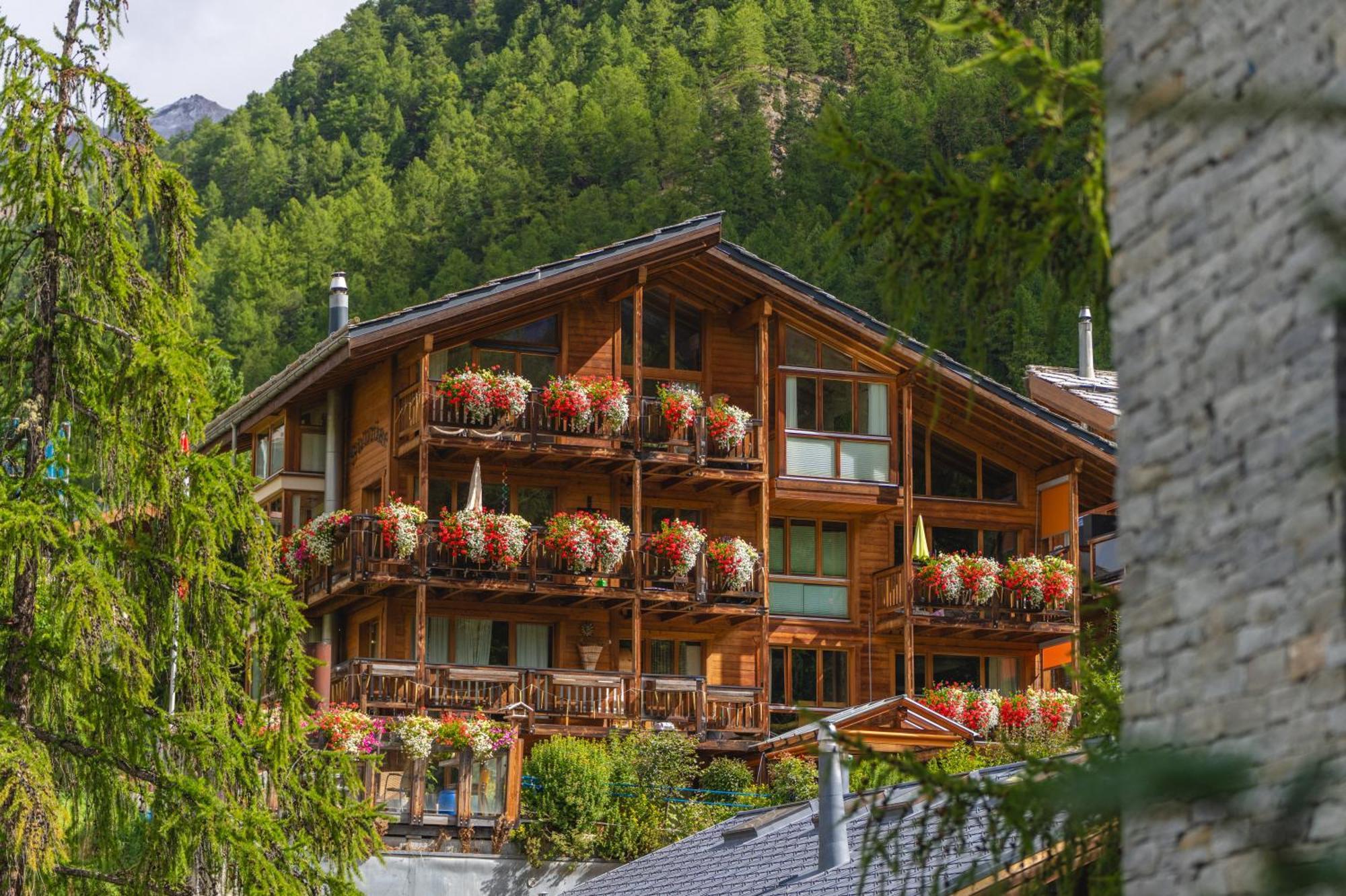 Ferienwohnung Haus Sunrise Zermatt Exterior foto